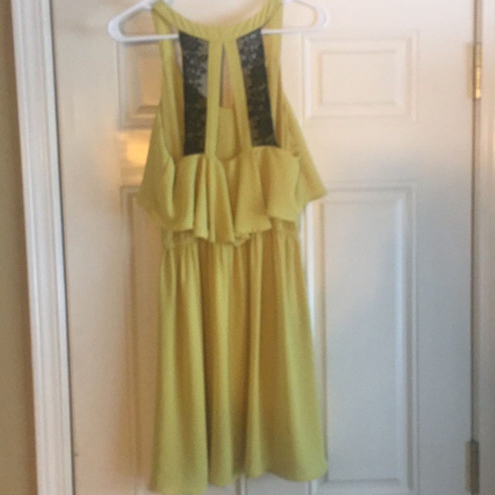 Dress - Picture 2 of 3